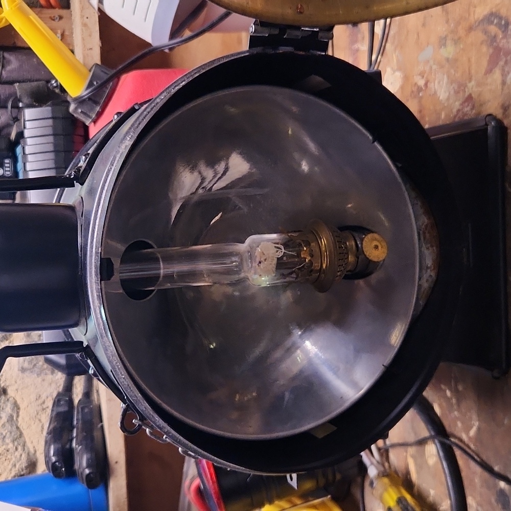 Unger Vintage Black and Gold Lantern. - Picture 5 of 8